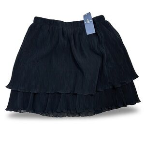 NWT Abercrombie Kids Black Pleated Skirt Girls Size 11-12